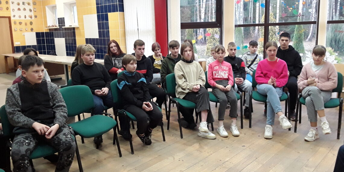 БЕСЕДА О ПОСЛЕДСТВИЯХ КАТАСТРОФЫ НА ЧАЭС